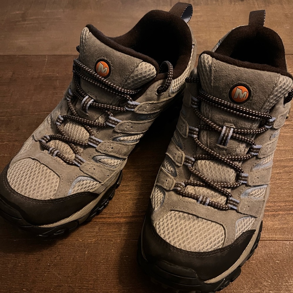 Merrell Women’s Moab 2